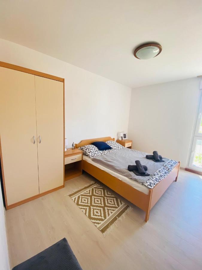 Exceptional Apartment With 2 Bedrooms Near The Sea Pula Eksteriør billede